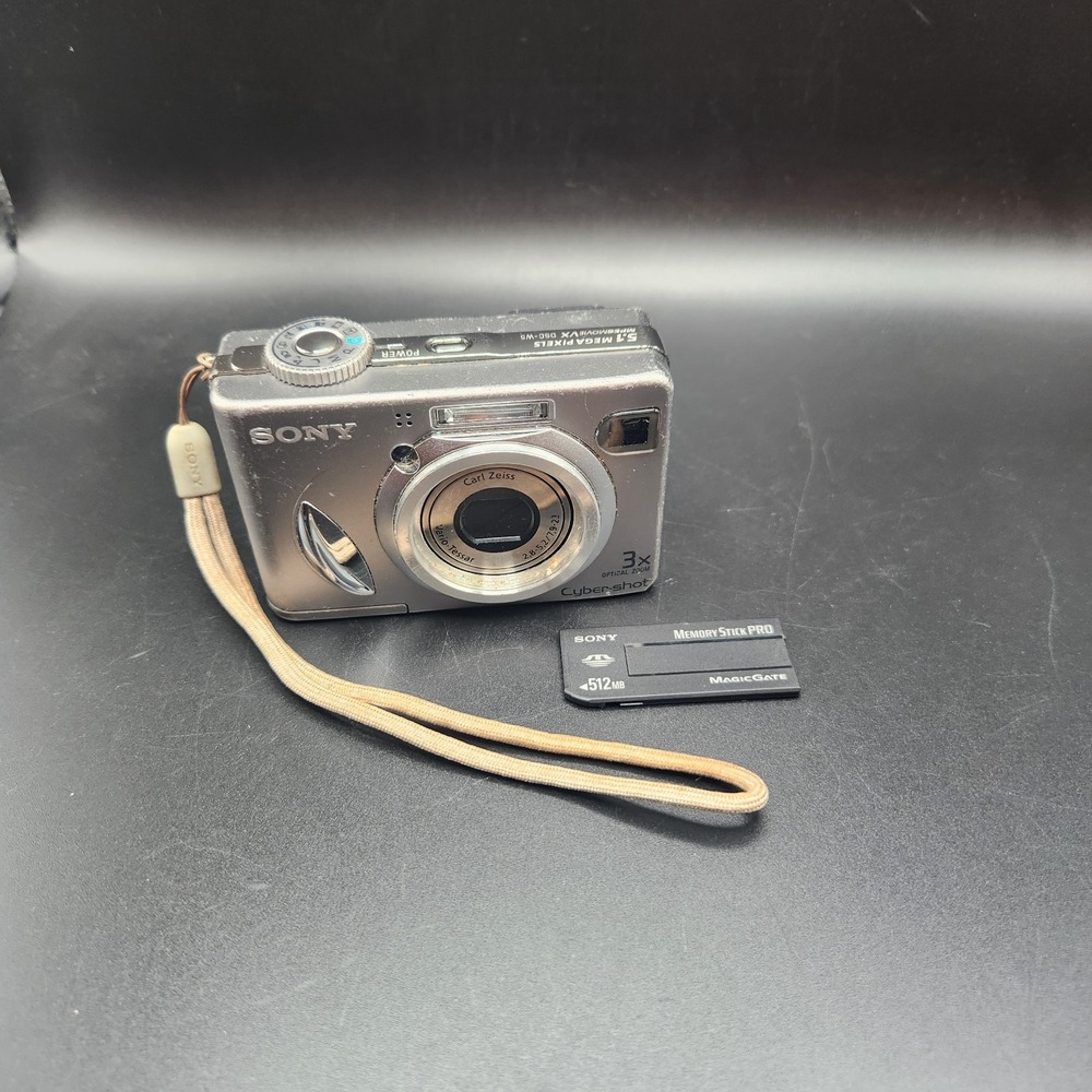 Sony Cyber-Shot DSC-W5 3x Optical Zoom For Parts Or Repair 512 MB Memory Stick